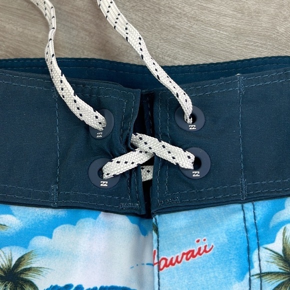 BILLABONG-SUNDAYS AIRL BOARD SHORTS - Picture 6 of 9